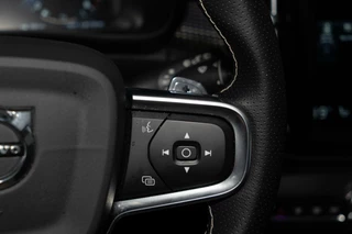 Volvo XC40 Volvo XC40 2.0 T5 AWD R-Design | 247PK | PANO | H&K | Leder | Memory - afbeelding nr 22