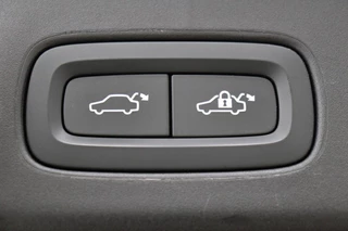 Volvo V90 Volvo V90 2.0 T6 AWD Recharge Business Pro | Trekhaak |  Leder | Stoel & stuurverwarming | Harman/Kardon | Adaptive cruise | Camera | Carplay | Keyless | Navigatie - afbeelding nr 33