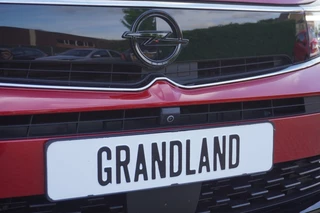 Opel Grandland Opel Grandland 1.2 Turbo Ultimate Automaat / Camera / Stoel- en stuurverwarming / Navi / Alcantara - afbeelding nr 37