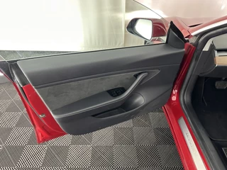 Tesla Model 3 (INCL-BTW) Aut. *PANO | AUTO-PILOT | NAPPA-LEATHER | KEYLESS | FULL-LED | MEMORY-PACK | SURROUND-VIEW | DAB | APP-CONNECT | DIGI-COCKPIT | LANE-ASSIST | COMFORT-SEATS | 18