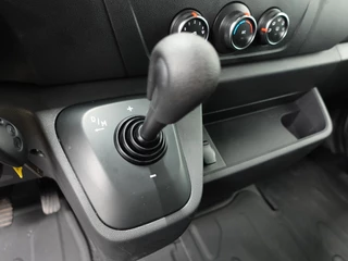 Renault Master Renault Master 150PK L2H2 Energy Work Edition Automaat Airco Cruise Control Camera Navi Parkeersensoren  Trekhaak - afbeelding nr 21
