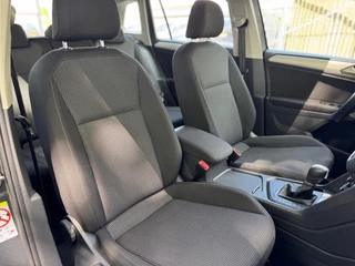 Volkswagen Tiguan Volkswagen Tiguan 1.4 TSI ACT Aut Lane ass Volledig onderhouden Navi Apple CarPlay Stoel vw Nieuwe APK Perfecte conditie - afbeelding nr 25