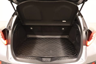 Toyota C-HR Toyota C-HR 2.0 Hybrid Bi-Tone - afbeelding nr 15
