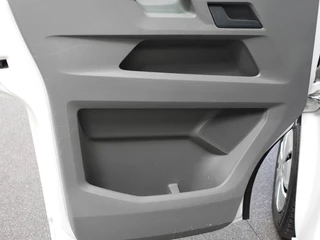Volkswagen Transporter Volkswagen Transporter 2.0 TDI L2H1 102pk Airco Cruisecontrol Navigatie Apple Carplay parkeersensoren - afbeelding nr 9