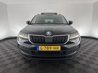 Škoda Karoq Škoda Karoq 1.5 TSI ACT Business Edition Aut. *PANO | 1/2LEATHER | FULL-LED | NAVI-FULLMAP | KEYLESS | COMFORT-SEATS | CAMERA | DAB+ | ECC | PDC | CRUISE | 18''ALU | TOWBAR* - afbeelding nr 2