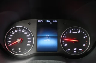 Mercedes-Benz Sprinter Mercedes-Benz Sprinter 214 2.2 CDI L1H1 3-Zits, Airco, Cruise, Camera, Apple Carplay, DAB, Imperiaal, Trekhaak, 16'' - afbeelding nr 4