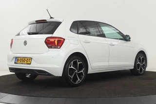 Volkswagen Polo Volkswagen Polo 1.0 TSI Highline | Automaat | Stoelverwarming |  Carplay | Navigatie | Climate control | Parkeerhulp | Cruise control | Bluetooth - afbeelding nr 28