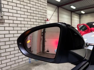 Volkswagen Golf Volkswagen Golf 2.0 TSI GTI Performance - afbeelding nr 28