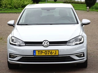 Volkswagen Golf Volkswagen Golf 1.6 TDI Highline RNS R-line / 2017 / LED - afbeelding nr 52