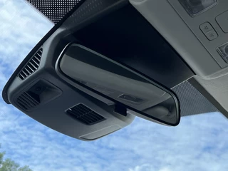 Ford Transit Custom Ford Transit Custom 320 2.5 PHEV L2H1 Black Platinum DC | SCI | 233pk | Netto bijtelling 2025 vanaf 461,- per maand! | Driver Assistance Pack Ultimate | Dubbele Zijschuifdeuren | Ford Voorraad - afbeelding nr 36