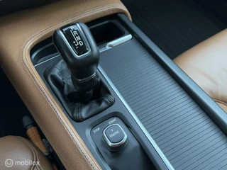 Volvo V90 Volvo V90 Cross Country 2.0 D4 AWD Geartronic-8 /Pilot Assist/Aut.inparkeren/Trekhaak/Adap CC/Winterline/21inch/Dealer onderhouden. - afbeelding nr 32