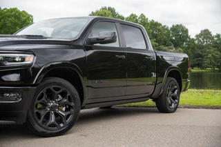Dodge Ram 1500 Dodge Ram 1500 4X4 5.7 V8 4x4 Crew Cab|LPG|BTW|1ste Eig|Limited Night Edition|Etorque|Pano|Luchtvering|Trekhaak|Full Option - afbeelding nr 27