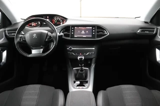 Peugeot 308 Peugeot 308 SW 1.2 PureTech Premium*PANO*ACC*ECC*NAVI* - afbeelding nr 3
