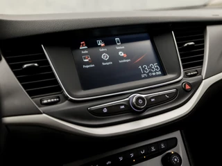 Opel Astra Opel Astra 1.2 Edition (APPLE CARPLAY, CAMERA, CRUISE, SPORTSTOELEN, LED KOPLAMPEN, PARKEERSENSOREN, LM VELGEN, NIEUWSTAAT) - afbeelding nr 26