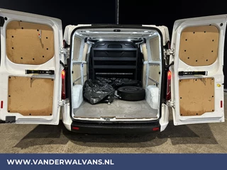 Ford Transit Custom Apple Carplay, Android Auto, Verwarmde voorruit,  2800kg trekvermogen, parkeersensoren, Bijrijdersbank - afbeelding nr 3