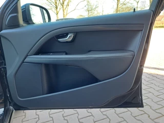 Volvo V70 | Navi | Leder | Trekhaak | LMV | PDC | Stoelverwarming | - afbeelding nr 25
