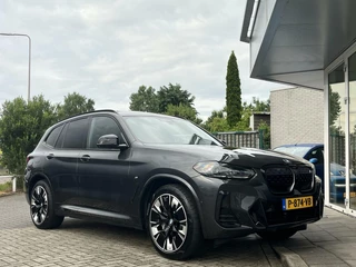 BMW iX3 BMW iX3 M-SPORT 80 kWh PANO+360+ACC+EL TREKH+HARMAN KARDON - afbeelding nr 20