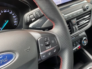 Ford Focus Ford Focus 1.0 ECOB. ST LINE. BNS NAV CRUISE CARPLAY STOELVW CAMERA PDC LMV - afbeelding nr 11