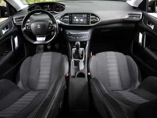 Peugeot 308 Peugeot 308 SW 1.2 PureTech Blue Lease Executive (111PK) 1e-Eig. & Keurig-Onderh. BOVAG-Garantie. NL-Auto. - afbeelding nr 2