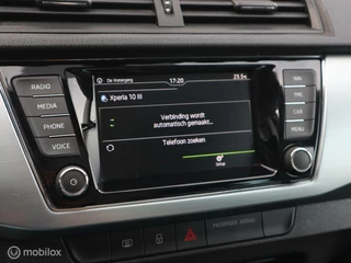 Škoda Fabia Skoda Fabia Combi 1.2 TSI Navigatie Panodak Clima DonkerGlas Pdc DAB - afbeelding nr 17