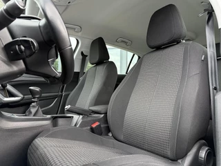 Peugeot 308 Peugeot 308 1.2 PureTech Active | Virtual Cockpit | Navi | Camera | - afbeelding nr 9