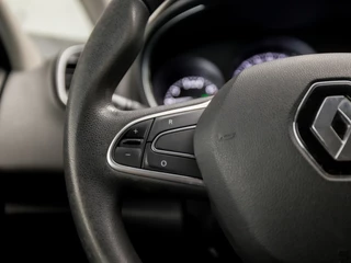 Renault Scénic (AIRCO, BLUETOOTH, ELEK PAKKET, SPORTSTOELEN, CRUISE, NIEUWE APK, NIEUWSTAAT) - afbeelding nr 17