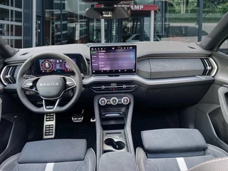 Škoda Kodiaq Škoda Kodiaq 1.5 TSI DSG SPORTLINE 7P PANO-DAK/CAMERA/TREKHAAK/NAVI/ACC/STOELVERW - afbeelding nr 14