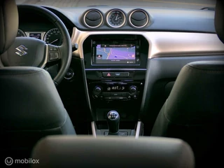 Suzuki Vitara Suzuki Vitara 1.6 Experience - trekhaak - panodak - navi - afbeelding nr 29
