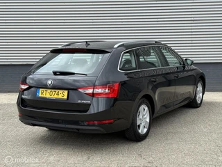 Škoda Superb Skoda Superb Combi 1.4 TSI Ambition NAVIGATIE - afbeelding nr 6