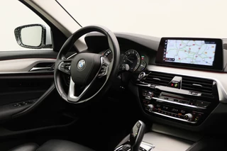 BMW 5 Serie BMW 5 Serie Touring 520i High Executive Leer, Head-Up, Elektrische Stoelen, Navigatie, Bluetooth, PDC, Trekhaak, 18'' - afbeelding nr 34