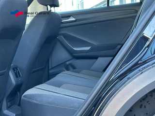 Volkswagen T-Roc Volkswagen T-Roc 1.0 TSI Style Dealer ond eerst eigenaar origineel nl auto - afbeelding nr 10