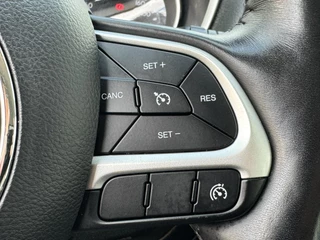 Jeep Compass Jeep COMPASS 1.3T Limited Cruise control Climate control Keyless Navigatie Apple carplay Android - afbeelding nr 5
