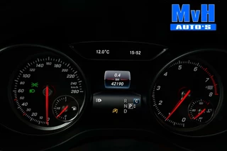Mercedes-Benz GLA Mercedes GLA-klasse 180 Business Solution AMG|LED|CAMERA|NAP - afbeelding nr 4