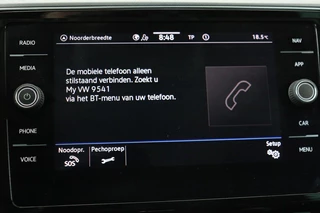 Volkswagen Passat Volkswagen Passat 1.4 TSI PHEV GTE | Head-Up | Stoelverwarming |  Camera | Adaptive cruise | Massage | Side Assist | Carplay | Matrix LED | Achterbankverwarming | Navigatie - afbeelding nr 24
