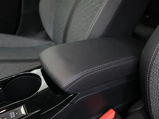 Peugeot 208 Peugeot 208 Hybrid Allure Navi Camera Stoel-verw. Géén Afleverkosten - afbeelding nr 12