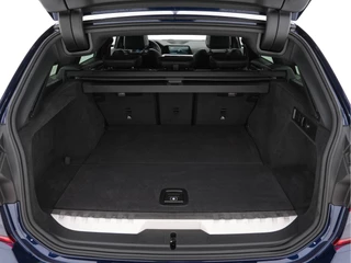 BMW 3 Serie BMW 3 Serie Touring 330e Business Edition Plus M-Sportpack (INCL-BTW) *PANO | VERNASCA-FULL-LEATHER | HEAD-UP | FULL-LED | DIGI-COCKPIT | NAVI-FULLMAP | HEATED-SPORTSEATS | HIFI-SOUND | CAMERA | AMBIENT-LIGHT | TOWBAR | 19''ALU* - afbeelding nr 11