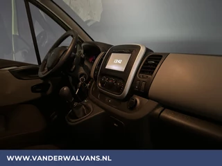 Renault Trafic Renault Trafic 1.6 dCi L1H1 Euro6 Airco | Navigatie | Cruisecontrol | Trekhaak | Parkeersensoren Bijrijdersbank - afbeelding nr 16