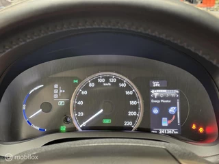 Lexus CT Lexus CT 200h Luxury Line Leer|LED|Camera|Trekhaak - afbeelding nr 2