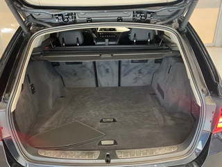 BMW 3 Serie BMW 3-serie Touring 318i Executive | LED | ELEKT ACHTERKLEP | NAVI | 18
