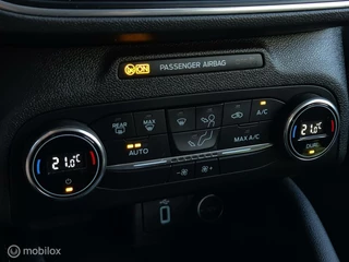 Ford Focus FORD FOCUS WAGON 1.5 ECOBLUE TITANIUM/KEYLESS/TREKHAAK/CAMERA/LED/CARPLAY - afbeelding nr 32