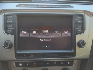 Volkswagen Passat Volkswagen Passat Variant 1.6 TDI Business Edition +Carplay - afbeelding nr 20
