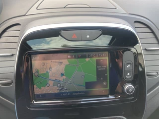 Renault Captur Renault Captur 1.3 TCe 150pk Intens AUTOMAAT / Pano dak - afbeelding nr 12