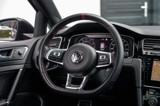 Volkswagen Golf Volkswagen Golf 2.0 TSI GTI TCR 290PK PANO / CAMERA / NIEUWSTAAT! - afbeelding nr 15