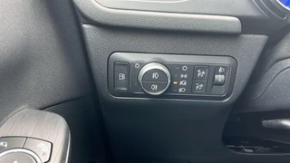 Ford Kuga Ford Kuga 2.5 PHEV ST-Line X 225pk | Winterpack | Panoramadak | Trekhaak Afneembaar | SYNC 3 Navigatie - afbeelding nr 29