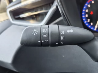 Toyota Corolla Touring Sports Toyota Corolla Touring Sports 1.8 Hybrid Dynamic Bi-Tone | Trekhaak | Head-Up Display | Stoel- - afbeelding nr 13