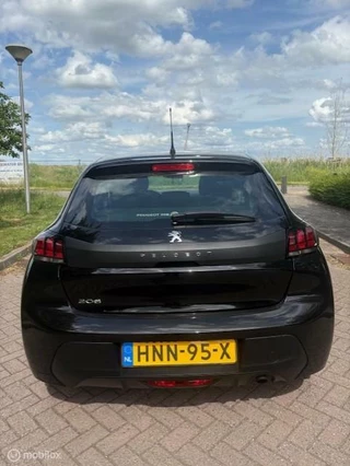 Peugeot 208 Peugeot 208 1.2 PureTech Blue Nw APK! - afbeelding nr 6