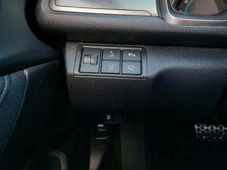 Honda Civic 1.0 i-VTEC 126pk Automaat Elegance | Navi | Apple Carplay+Android Auto | Clima | Adap.Cruise | Pdc V+A+Camera | Rijstrook+Licht+Regensensor | Mistlampen | Privacy Glass | 17''lm - afbeelding nr 22