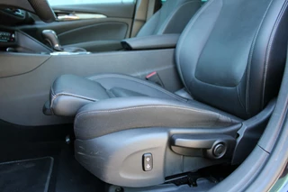 Opel Insignia Opel Insignia Grand Sport 1.6 Turbo 200 Pk Opc line Automaat Business Executive Leer. Navi, Stoel en stuur verw, Open dak, Trekhaak - afbeelding nr 11