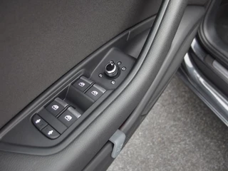 Audi A4 1STE EIG / AUTOMAAT / FULL LED / CAMERA / NAVI / CLIMA / PDC / CRUISE / NL-AUTO - afbeelding nr 30