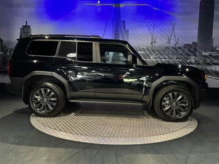 Toyota Land Cruiser Toyota Land Cruiser 2.8 D-4D Standard Roof Window Van Professional - afbeelding nr 12